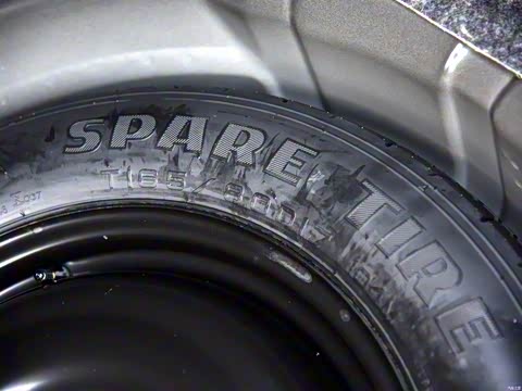 2015�� Q70L 2.5L ������