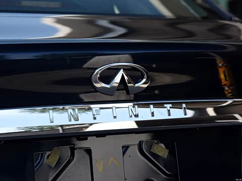 2015�� Q70L 2.5L ������