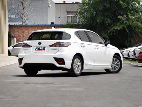 2015�� CT200h ��ҹ��ʿ��