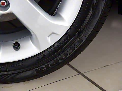 2015�� ���� 1.6XV CVT�ῧ��