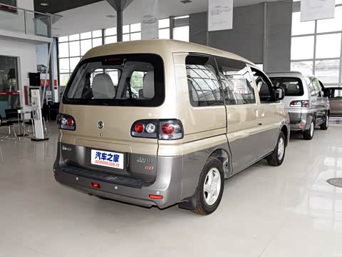 2015�� M3 1.6L 7��������