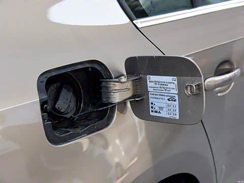 2015�� 230TSI �ֶ�������