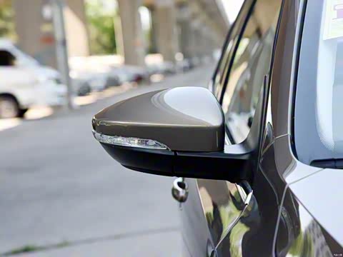 2015�� 230TSI �ֶ�������