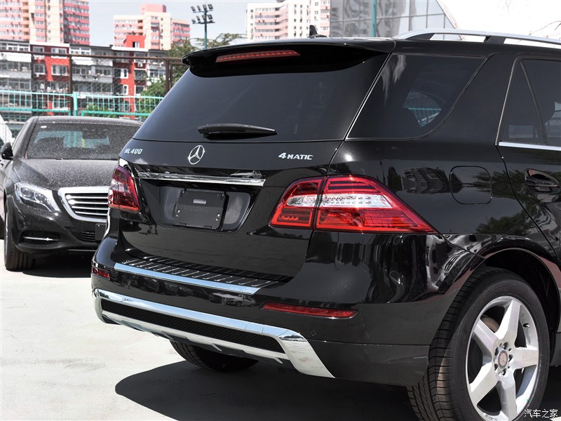 奔驰(进口) 奔驰m级 2015款 ml 400 4matic豪华型