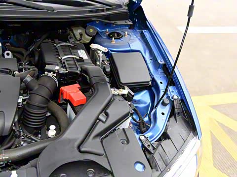 2013�� 1.8L �Զ��콢�� ��V