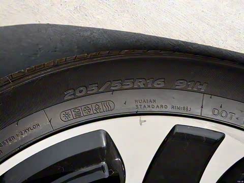 2015�� 1.5T �Զ�Ʒ����