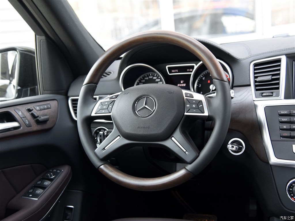 奔驰(进口) 奔驰gl级 2015款 gl 500 4matic