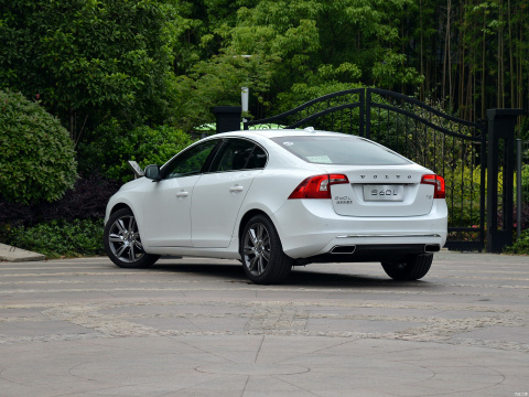 2016 S60L T5 Խ