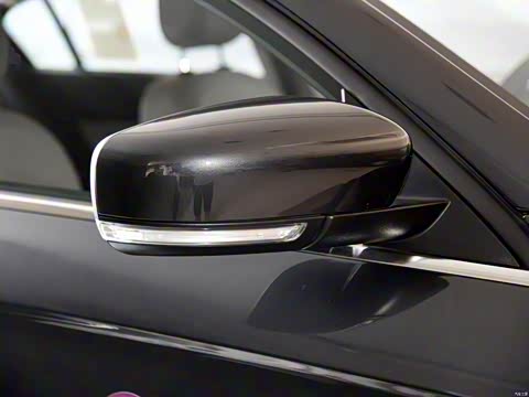 2015�� ����SUV 1.6T �Զ��Ͷ�����ǿ��