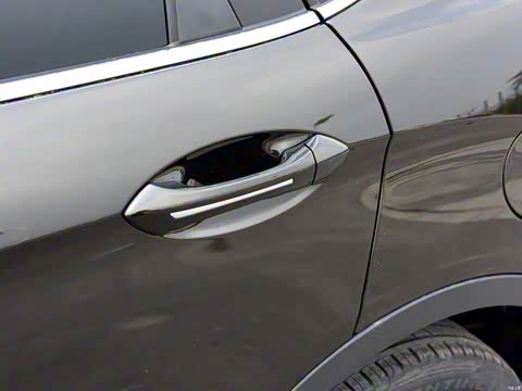 2015�� 2.0L �Զ���������������