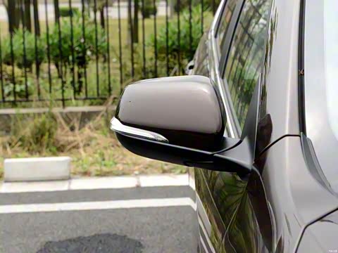 2015�� 2.0L �Զ�������Ӣ��