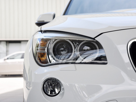 2015�� sDrive18i ���Ƚ�����