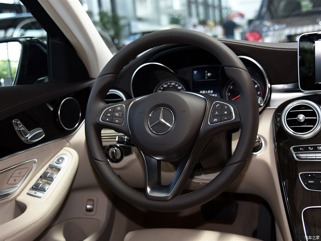 北京奔驰 奔驰c级 2015款 改款 c 180 l