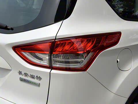 2015�� 1.5L GTDi ����������