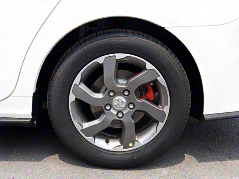 2015�� 1.8T �ֶ���Ӣ��