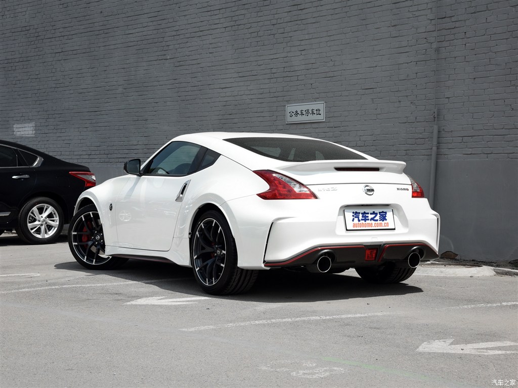 日产(进口) 日产370z 2015款 3.7l nismo