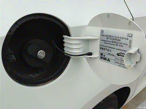 2015�� 1.6L �ֶ���ѡ��