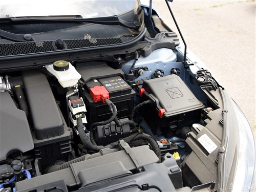 东风标致308s 1.2thp发动机&nbsp