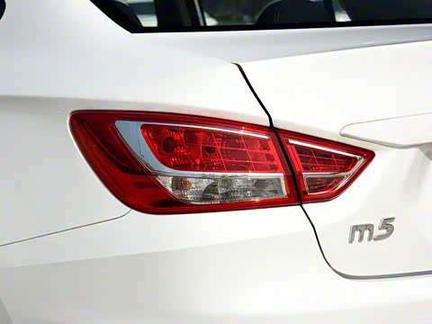 2015�� 1.6L �ֶ�������