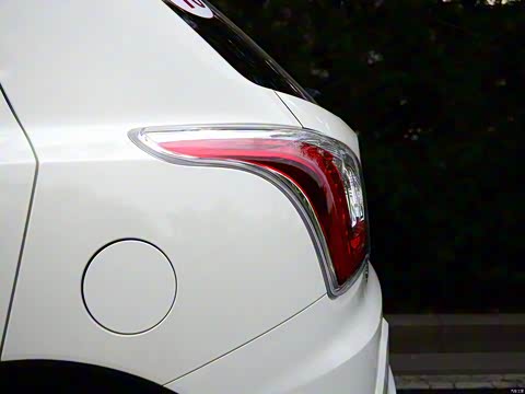 2015�� 1.6L �Զ��������Ű�