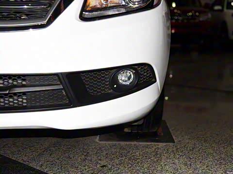 2015�� 1.6L �ֶ�������