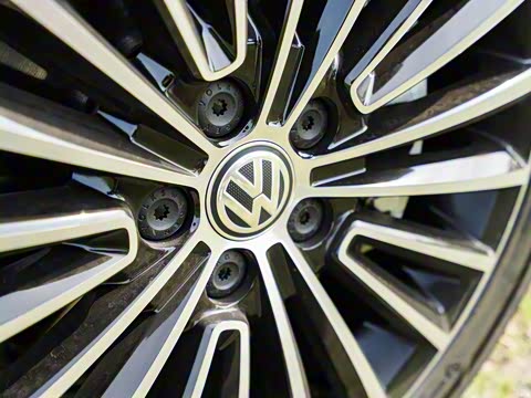 2015�� 230TSI DSG������