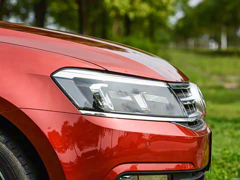 2015�� 230TSI DSG������