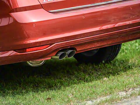 2015�� 230TSI DSG������