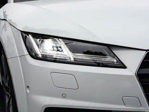 2015�� TT Coupe 45 TFSI quattro