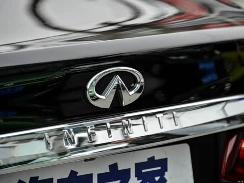 2015�� Q70L 2.5L ��Ӣ��