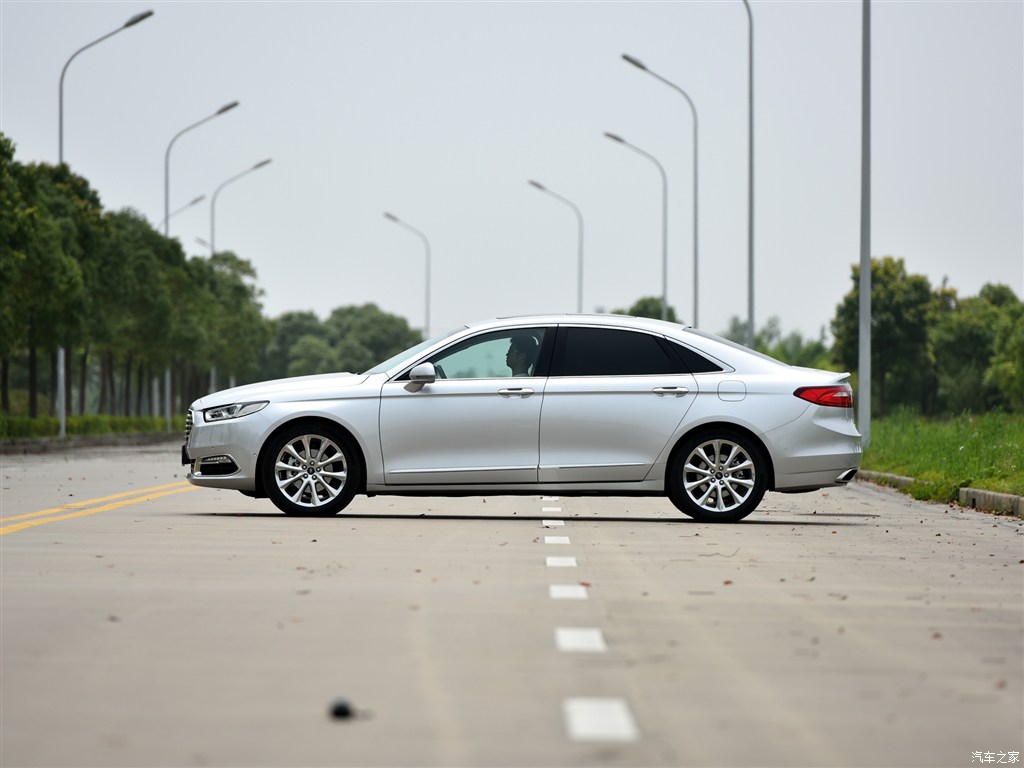 长安福特 金牛座 2015款 2.7l gtdi 至尊型