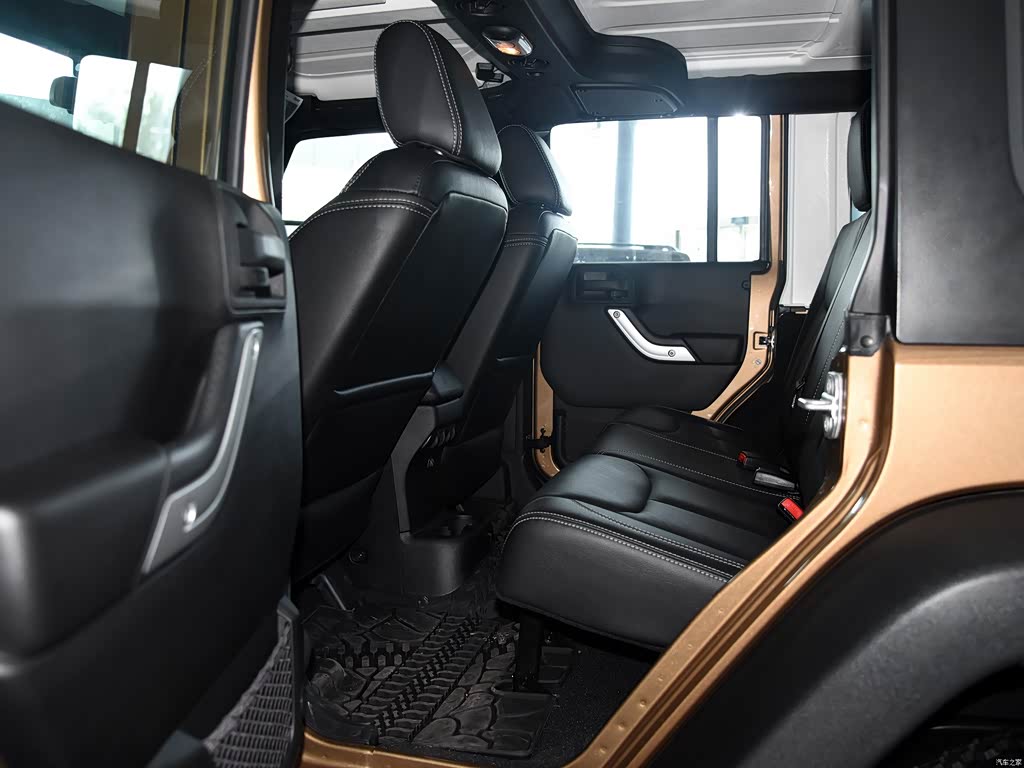 2015款 3.6l rubicon 四门舒享版