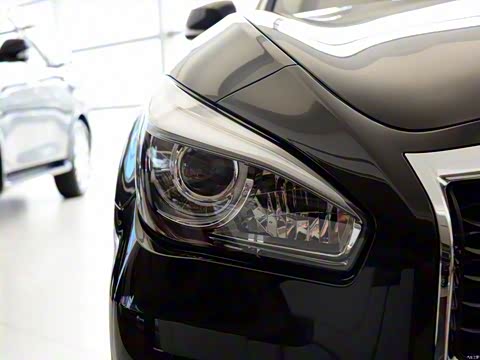 2015�� Q70L 2.5L ��Ӣ��