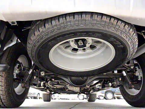 2014�� 2.4T �Զ��������ͺ����촰��5��