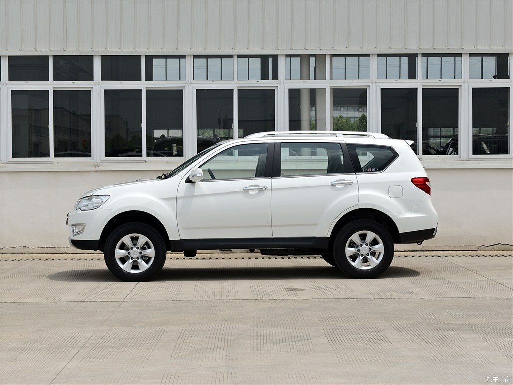 陆风汽车 陆风x8 2015款 探索版 2.0t 柴油4x4超豪华型