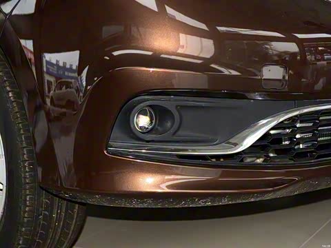 2015�� 1.5L �ֶ���׼��