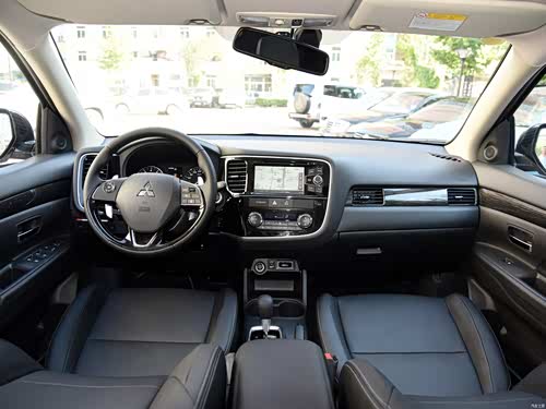 【欧蓝德(进口)】三菱