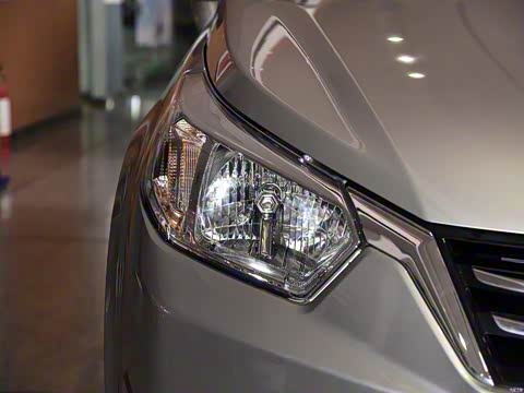 2015�� 1.6L �ֶ�ʱ�а�