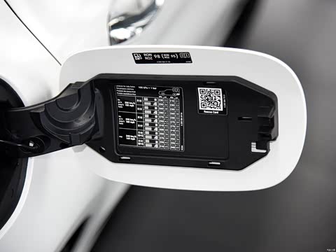 2015�� AMG C 63 S