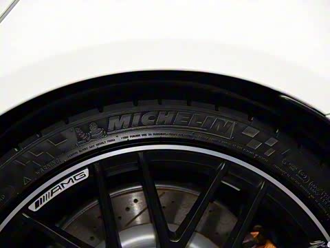 2015�� AMG C 63 S