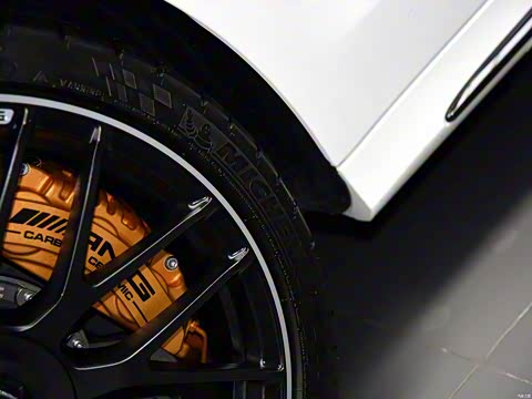 2015�� AMG C 63 S