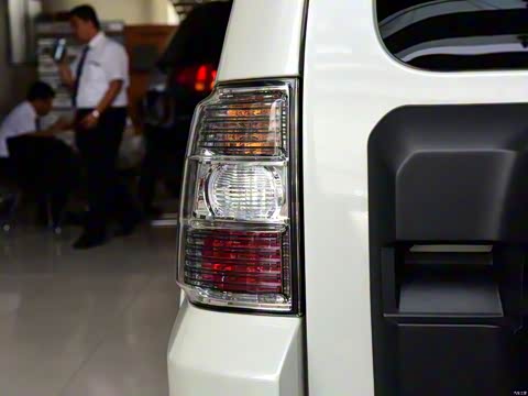 2016�� 3.0L �Զ����� ��V