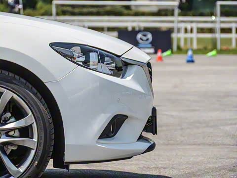 2015�� 2.5L �����˶���