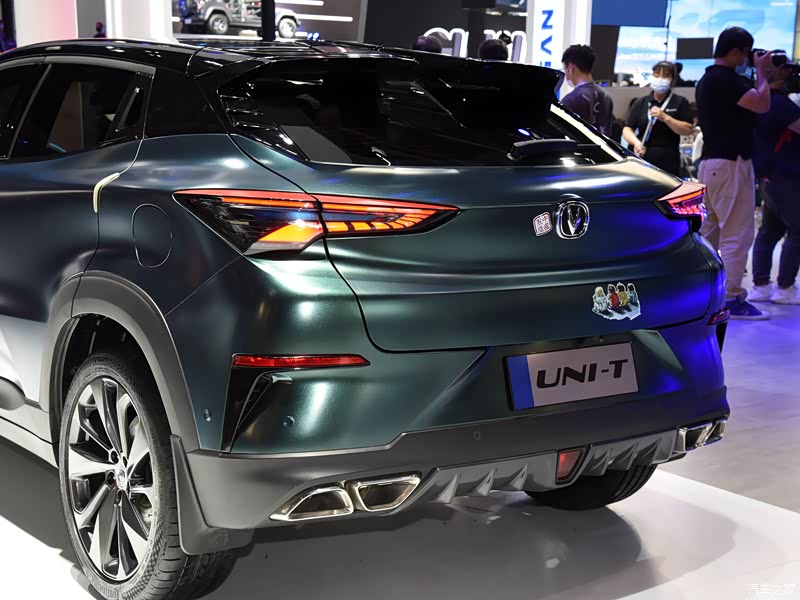 【图】长安汽车 长安uni-t 2020北京车展_806914_汽车之家