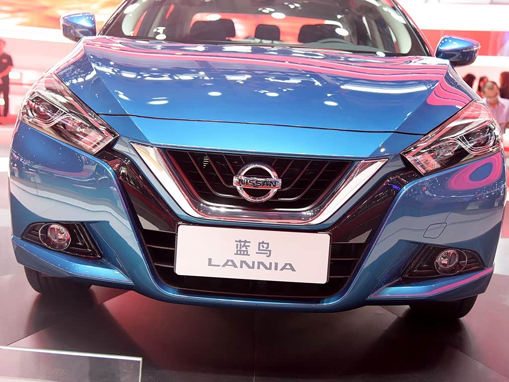 【图】东风日产 lannia 蓝鸟 2015广州车展_412318_汽车之家