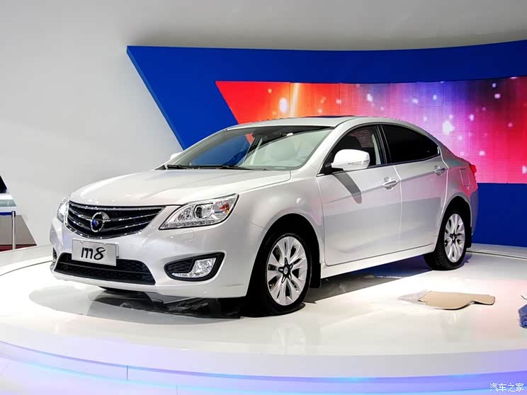 上汽荣威年底冲量底价团招募 海马m8车型最新价格变化报价 车型 约破