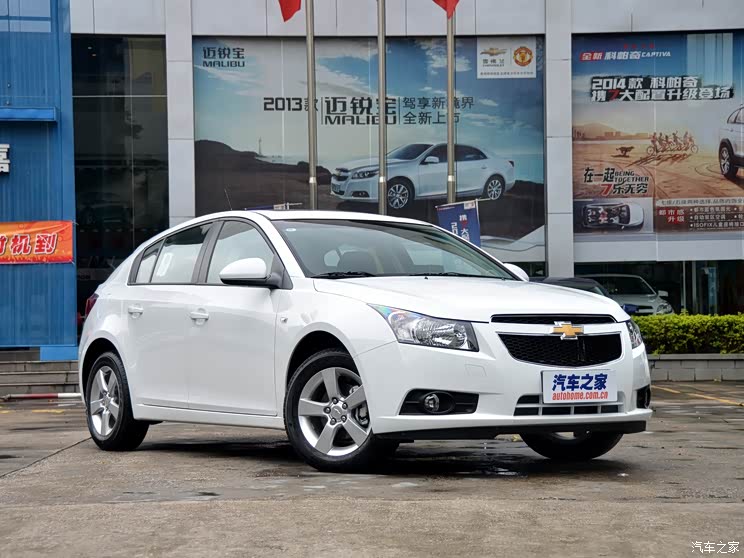 ѩ����ͨ��ѩ������³��2013�� �Ʊ� 1.6L �Զ�������