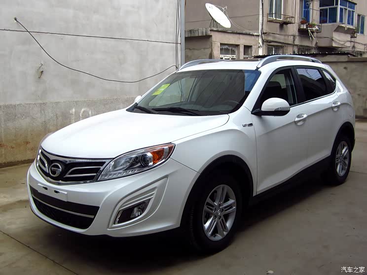 广汽传祺gs5赠送1万元礼包 现车销售