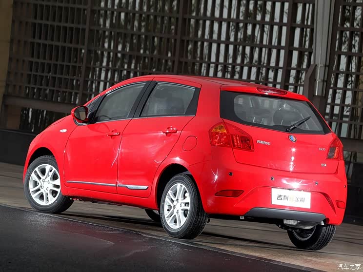 吉利英伦吉利汽车金刚2014款 两厢 1.5l 手动尊贵型