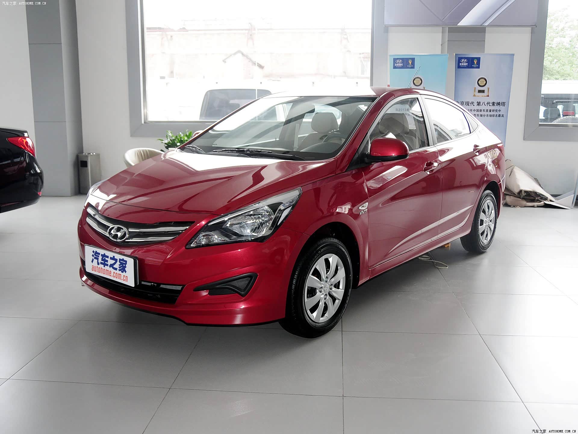 瑞纳目前现金优惠0.7万 现车充足